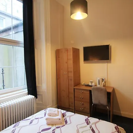 Lodge Alba Glasgow