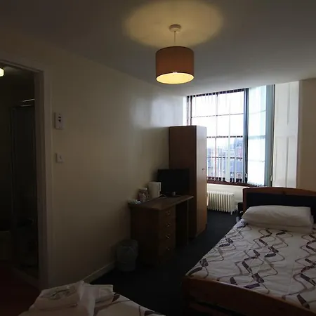 Lodge Alba Glasgow