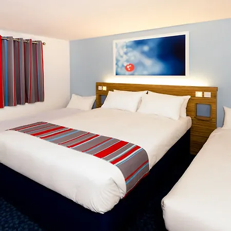 Travelodge 2*