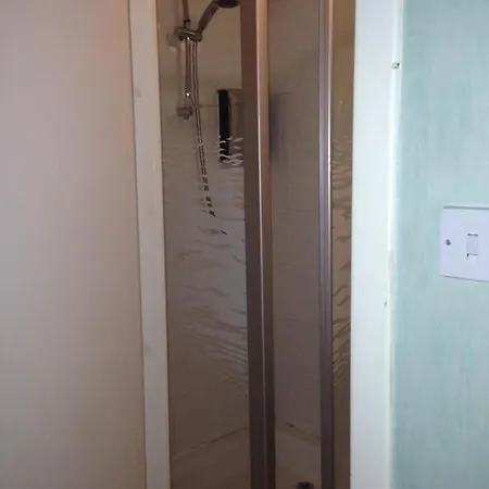 Casa de hóspedes Beersbridge 3*
