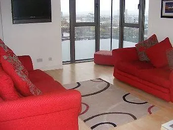 Riverfront Apartmán