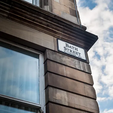 Apex Of 4* Glasgow