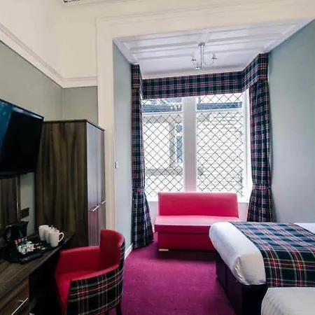 Royal West End 3* Глазго