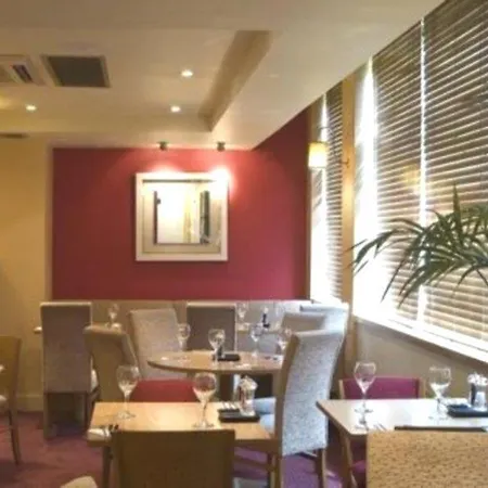 Hotell Premier - George Square 3*