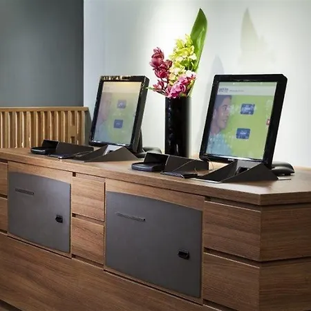Hotel Park Centre By Radisson 4*