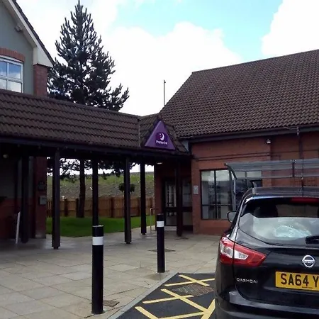 Premier East グラスゴー