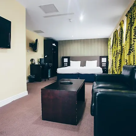 Hotel Lorne 3*