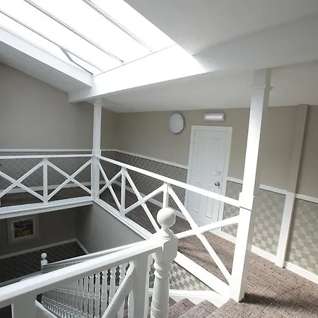 Hotel Ambassador 3*