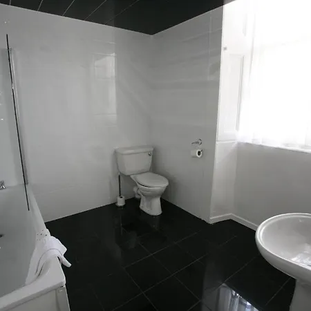 Clifton Pensjonat 3*