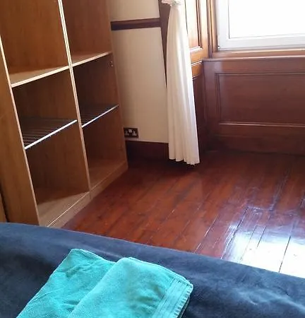דירה Broompark House גלאזגו