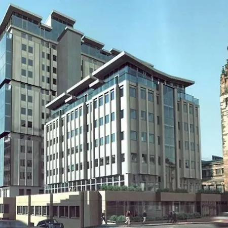 The Spires Serviced * Glasgow