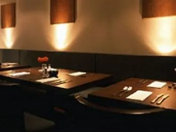 Oyo The Ivory 2* Glasgow