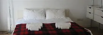 The B Suites