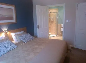 Bed & Breakfast Azalea House