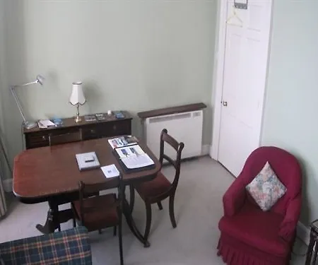 52 Charlotte Street , ,city Center דירה *