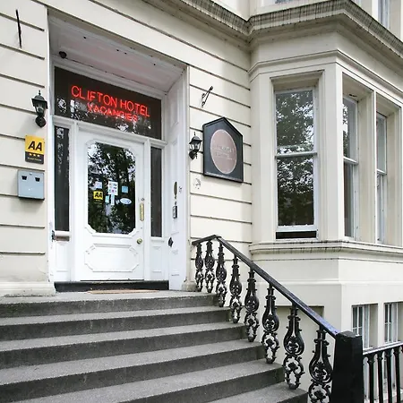 Clifton Hotel 3*