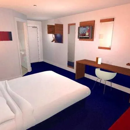 Travelodge Braehead Hotel