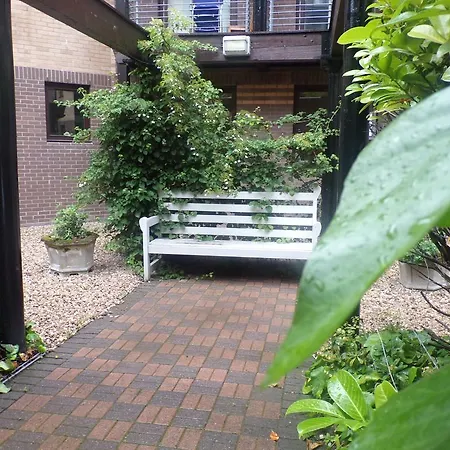 City Centre James Watt Apartment *