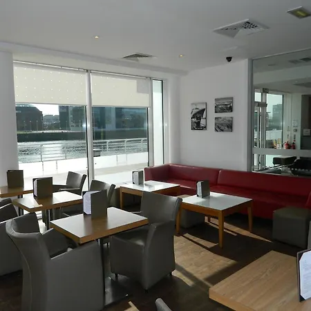 호텔 Hilton Garden Centre 글라스고