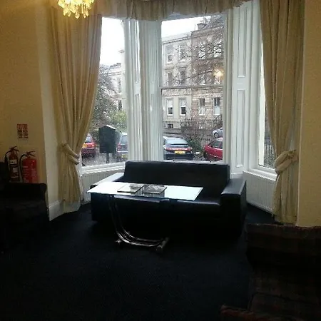 Hotell Townhouse 3*