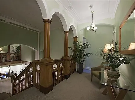The Orchard Park Hotel Giffnock