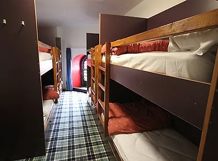 Tartan Hotel 4*