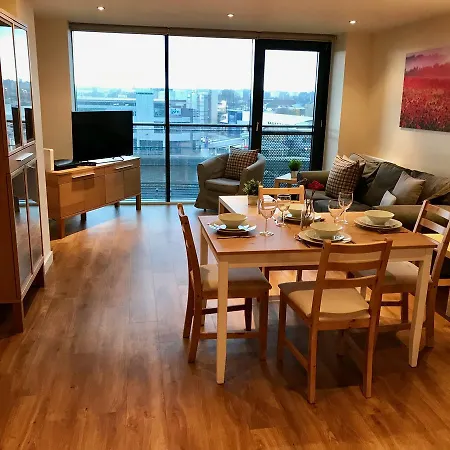 Apartamento River Heights