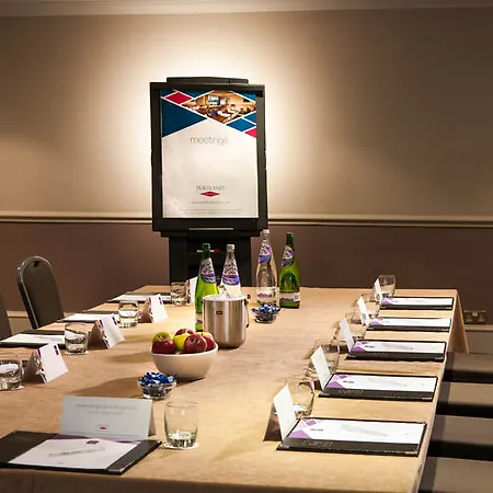 Leonardo West End Hotel