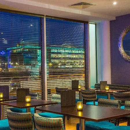 Hilton Garden Centre 4*