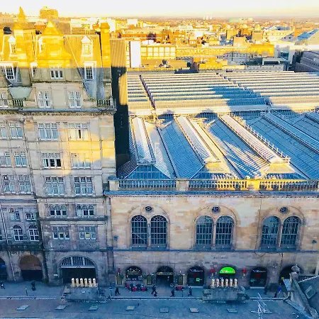 Central Station - The Penthouse - With Parking And Huge Terrace * Glasgow