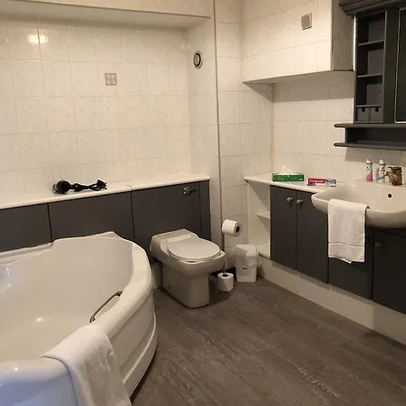 Apartment Centre By The Hydro Glasgow