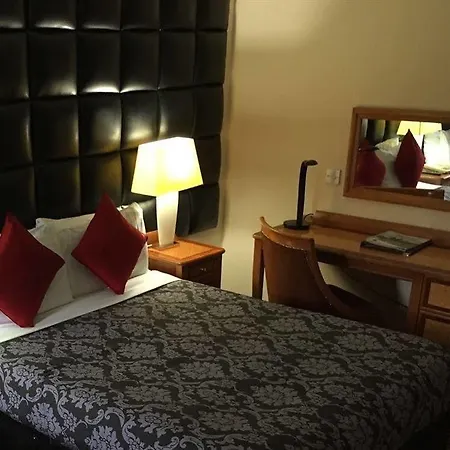 Hotel Kings Park Glasgow