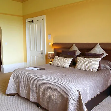 Hotel Number 10 4*