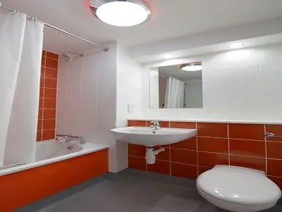 Travelodge Braehead 호텔 3*