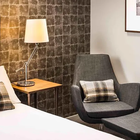 West By Compass Hospitality מלון 3*