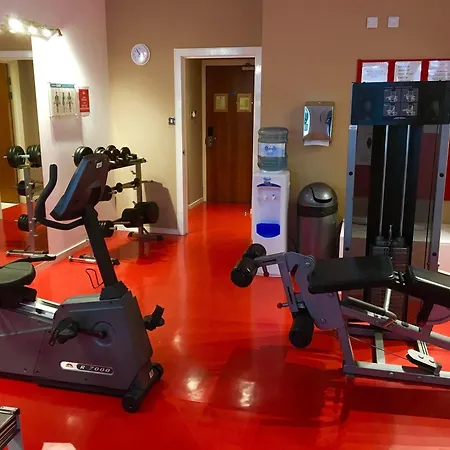 格拉斯哥辉盛阁国际公寓 公寓式酒店 4*