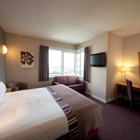 Leonardo Royal Hotel 4*