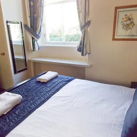 Victorian House 3* Glasgow