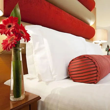 Hotel Carlton George