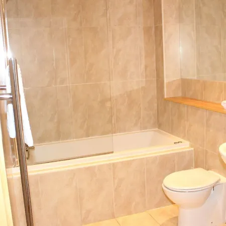 Lofts Serviced * Glasgow