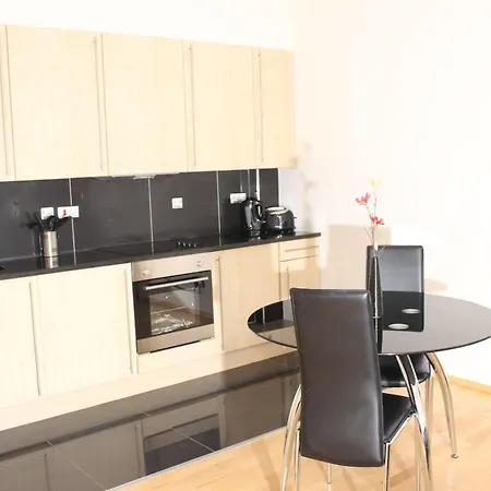 Lofts Serviced Apartment *