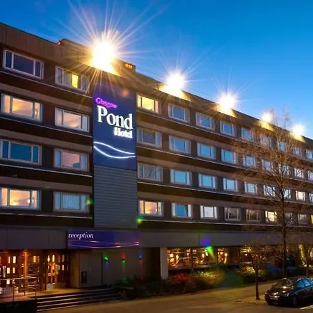 Leonardo West End Hotel