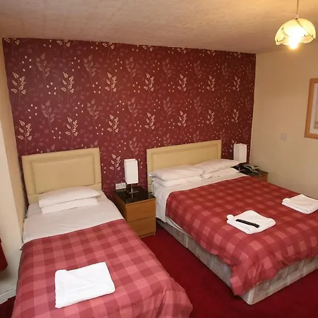 Clifton Hotel 3*