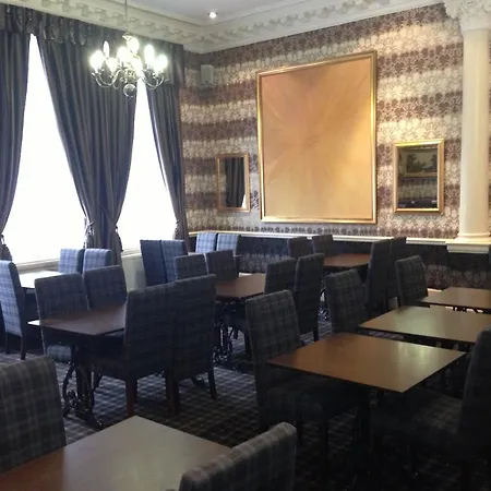 Alexander Thomson 3*