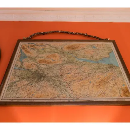 Beautifully Kept Mezzanine Flat ★school Of Art★ 아파트