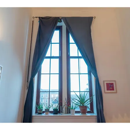 Lägenhet Beautifully Kept Mezzanine Flat ★school Of Art★ Glasgow