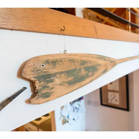 Beautifully Kept Mezzanine Flat ★school Of Art★