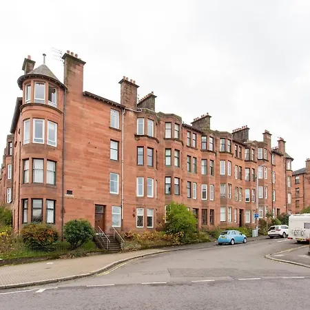 Ultra Stylish & Modern West End Apt * Glasgow