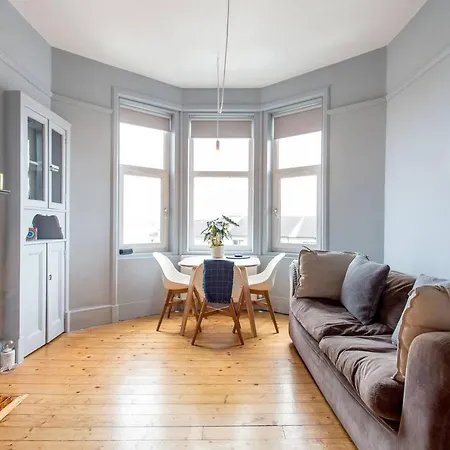 Appartamento Ultra Stylish & Modern West End Apt Glasgow
