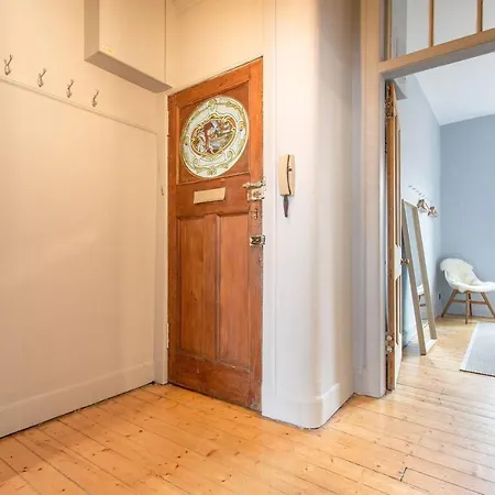 Ultra Stylish & Modern West End Apt Appartamento *